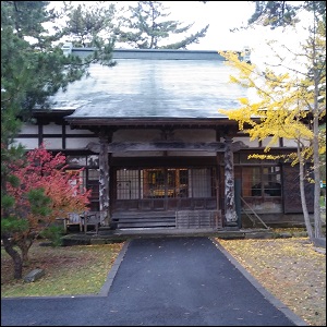 徳善寺本堂の写真